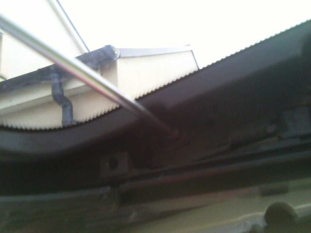 How To Remove Mk4 Golf Sunroof Cover With Pics D.I.Y Guides and How